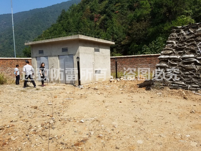 清遠市連南縣大麥山黃蓮老北號鐵礦炸藥庫、雷管庫防雷工程 (7).jpg